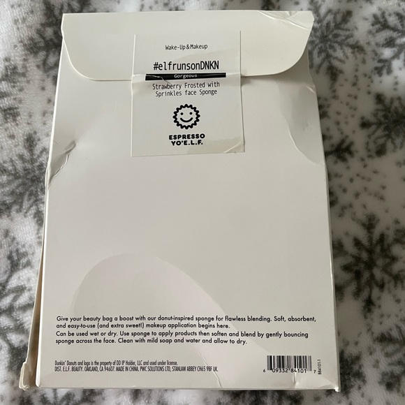 BNIB, Never used, E.L.F. X Dunkin Donuts Doughnut Makeup Sponge, Limited Edition - Picture 2 of 5